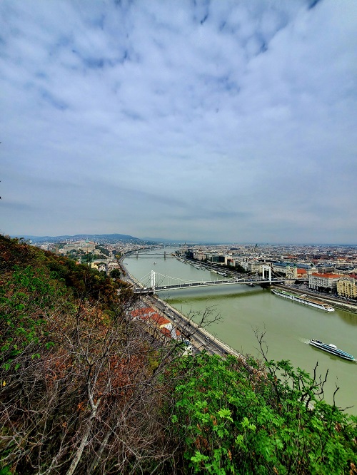 A wide look at the huge expanse of Budapest and the Daube River.